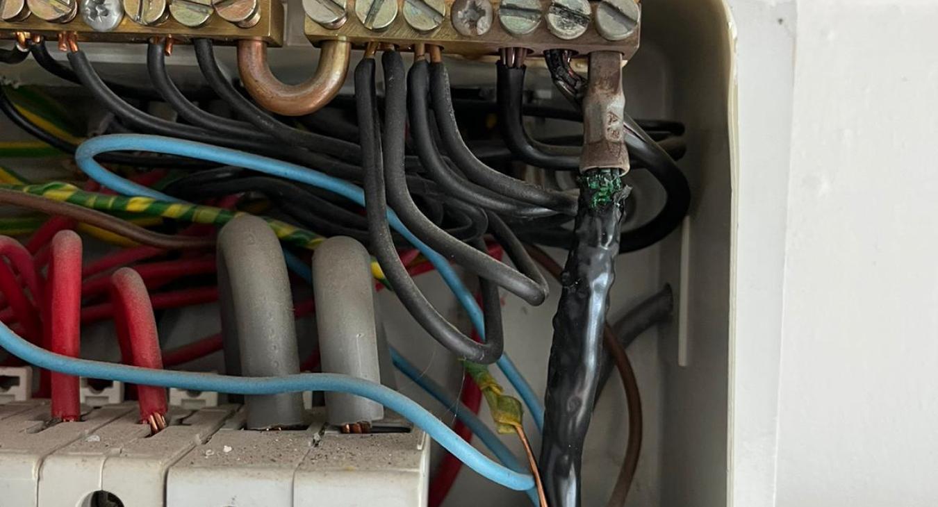 Fault Finding Electrician Bristol