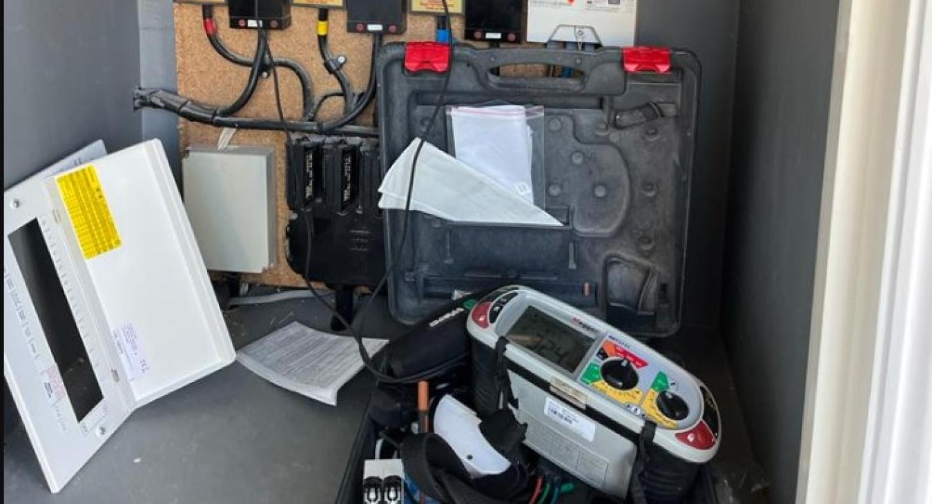 What is an electrical emergency? Advice from your local electrician in Redland